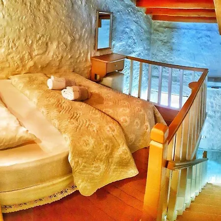 Lilyum - Tas Ev לינה וארוחת בוקר 3*