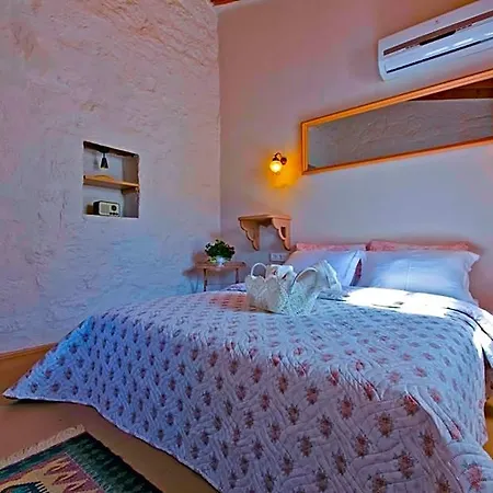 B&B Lilyum - Tas Ev