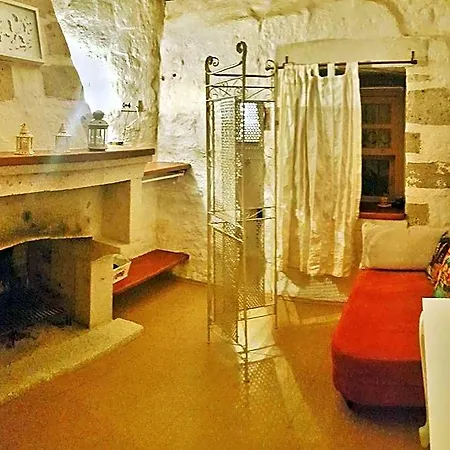Lilyum - Tas Ev B&B