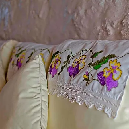 B&B Lilyum - Tas Ev
