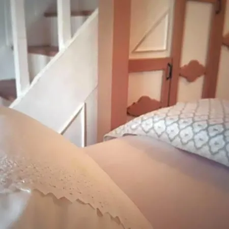 B&B Lilyum - Tas Ev