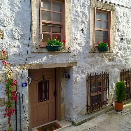 Bed & Breakfast Lilyum - Tas Ev Alaçatı