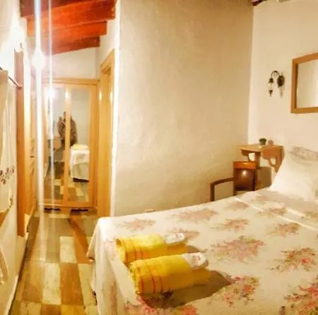 Lilyum - Tas Ev 3* Alacati